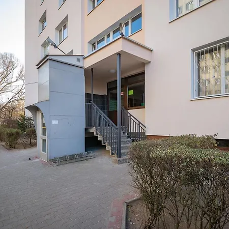 Rent Like Niska 3a Apartment